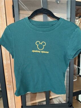 Uniqlo x Disney Mickey Mouse baby tee dark green embroidered logo short sleeve